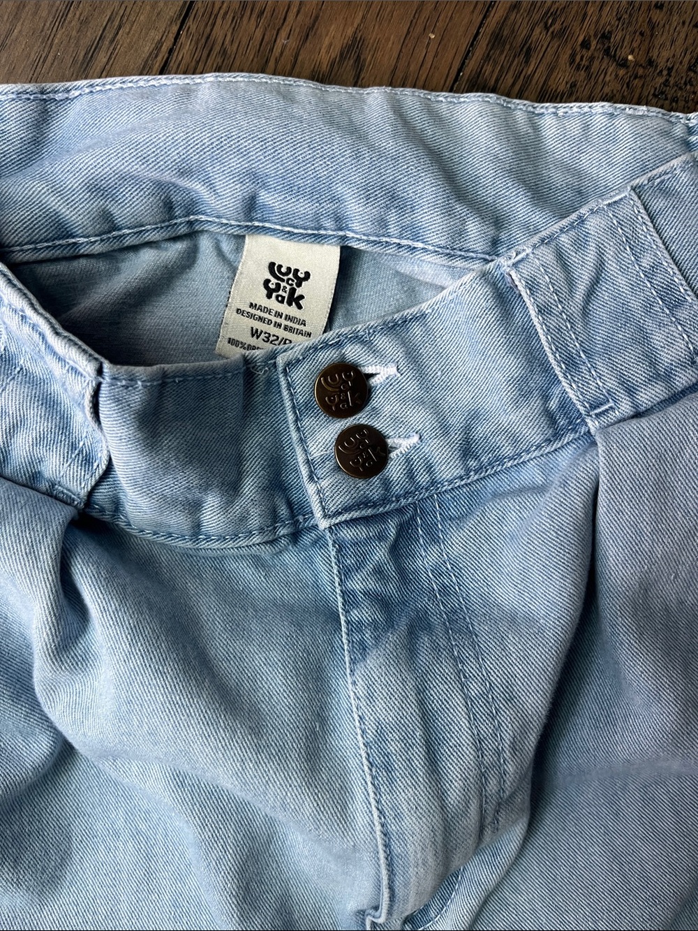 Lucy and Yak Light wash Addison Relaxed women’s jeans size 32 regular